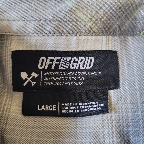 Off The Grid Shirt Men’s Large Plaid Gray White Pockets Outdoor Hiking Camping - Picture 3 of 10